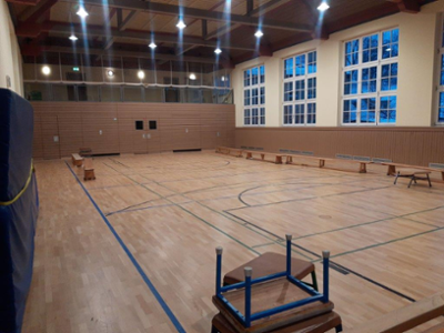 Sporthalle